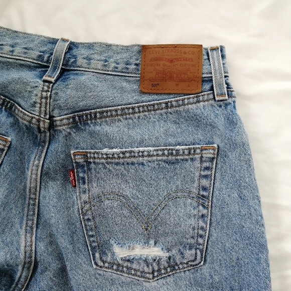 Levi's 501 90s Loose Straight Jeans Premium Denim in Sketch Artist 27 (4) - Picture 8 of 16